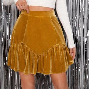 Preppy Womens Velvet Skirt